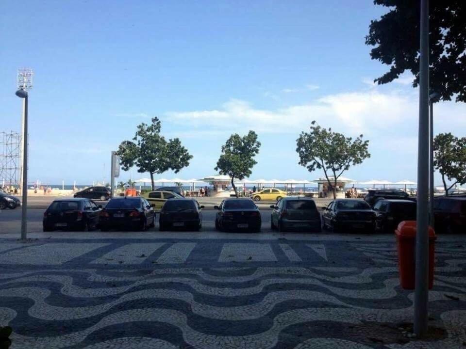 Appartement Frente Mar De Copacabana à Rio de Janeiro Extérieur photo